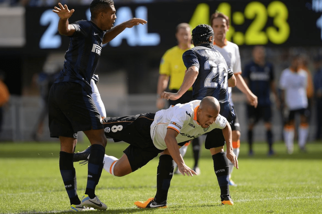 IM体育-竞技队客场大胜沃特福德，继续保持胜利势头，积极追赶前四