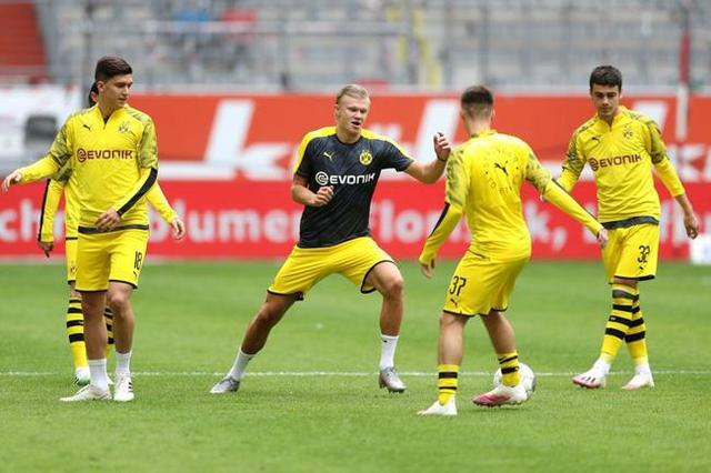 杜塞尔多夫险胜，实现豪取三分的目标