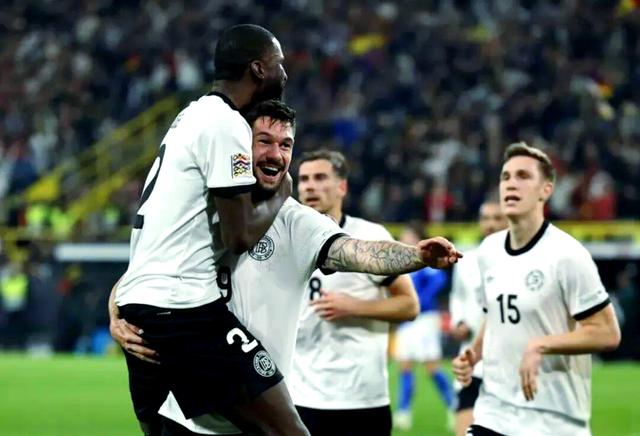 欧国联赛淘汰赛场面惊心动魄