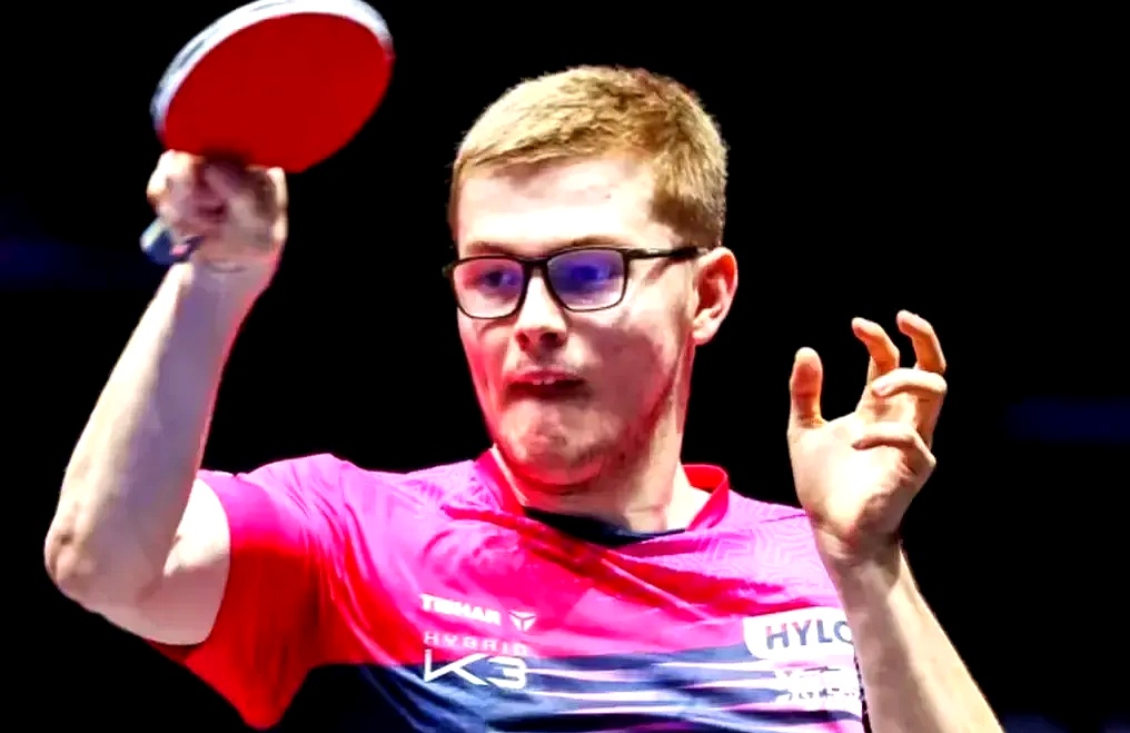 奥地利乒乓球队力克中国乒乓球队，波尔爆发神勇